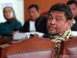 Said Iqbal Bela Buruh Geruduk Kantor Gubernur Banten hingga Puji Anies