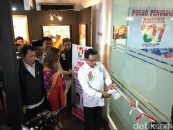 Moeldoko Resmikan Posko Pengaduan Nasional TKN Jokowi-Maruf