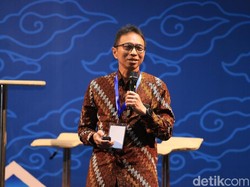 Video Dokter Piprim: Kolegium Bentukan Menkes Tarik Biaya untuk Uji Kompetensi