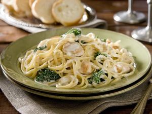 5 Jenis Saus Klasik Ini Cocok Dipadu dengan Aneka Pasta, Mana yang Kamu Suka? 5 Jenis Saus Klasik Ini Cocok Dipadu dengan Aneka Pasta, Mana yang Kamu Suka?