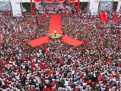 Di Solo, Jokowi Cerita Diambil Megawati ke Jakarta