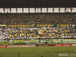 Kejutan Bonek Sebelum Laga Persebaya vs Arema Fc Dimulai
