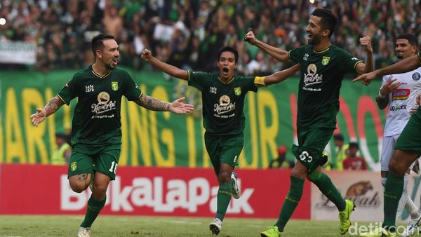 Sengit! Persebaya Ditahan Imbang Arema di Leg I Final Piala Presiden