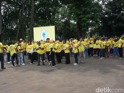 Kampanye Akbar Golkar, Massa Mulai Padati Istora Senayan