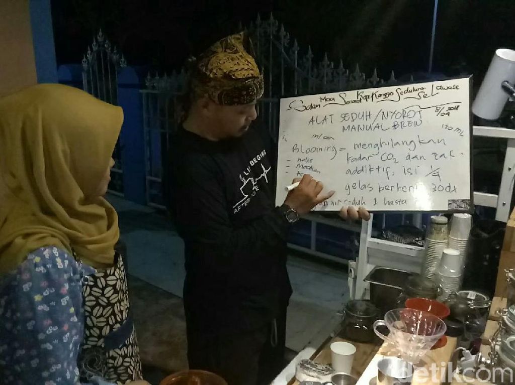 Penyandang Disabilitas Bisa Belajar Jadi Barista di Kedai Ini Penyandang Disabilitas Bisa Belajar Jadi Barista di Kedai Ini