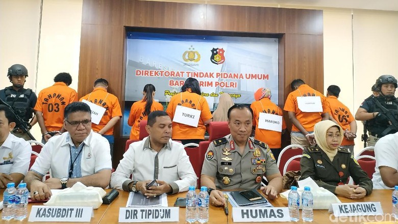 Bareskrim Tangkap 4 Sindikat TPPO ke Timur Tengah, Korbannya 1.200 Orang