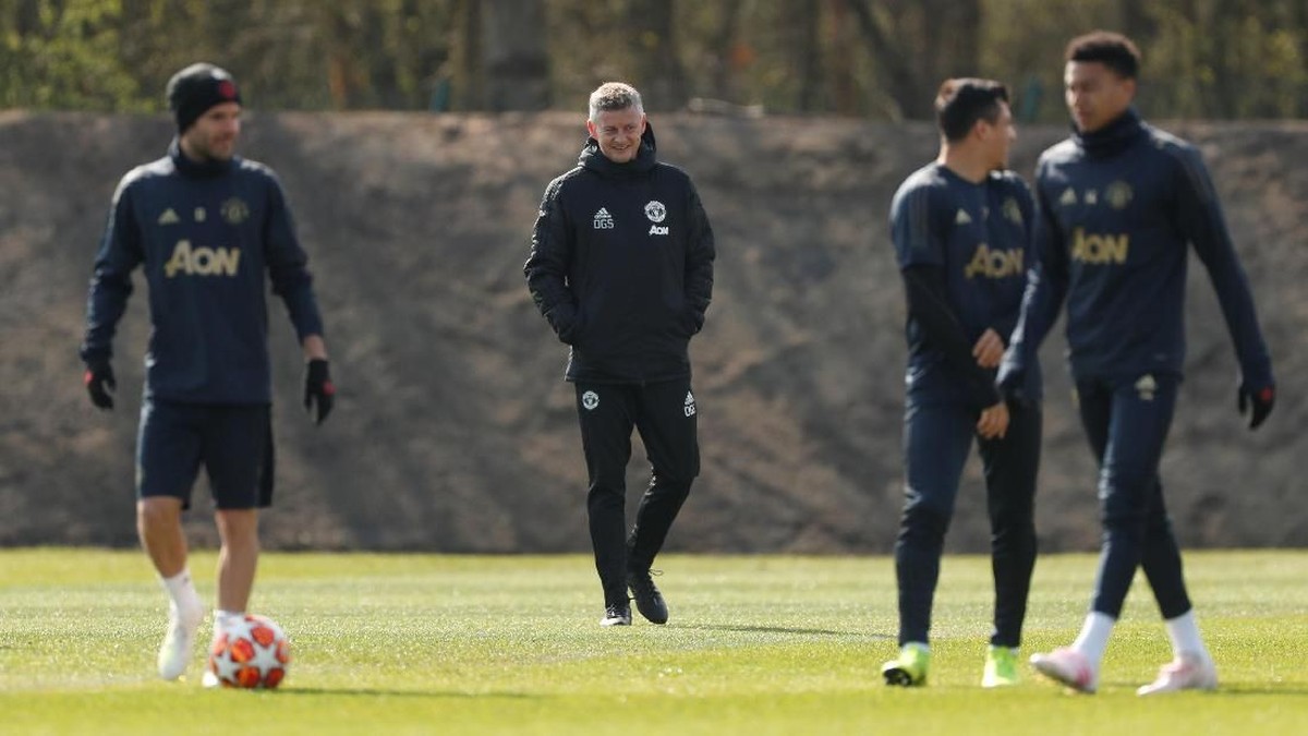 Manchester United dipandang tak selevel Barcelona. (Foto: Lee Smith / Action Images via Reuters)