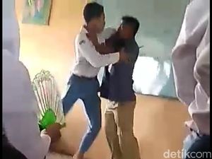 Heboh Video Guru Banting Siswa di Bojonegoro yang Berujung Skorsing