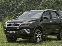 Jangan Heran Lihat Harga Mobil di Singapura, Toyota Fortuner Tembus Rp 2 Miliar!