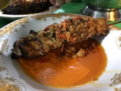 Liburan ke Ternate, Cobain Ikan Bakarnya