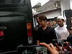 Keberatan dengan Dakwaan, Kriss Hatta Akan Ajukan Eksepsi Minggu Depan