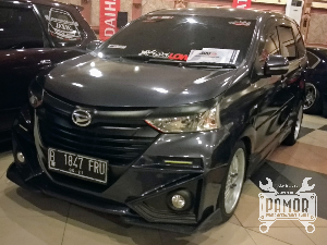 Grand Xenia ala Mobil Batman