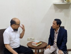 Penglihatan Terbatas, Novel Pernah Nekat Nyetir ke Tangerang