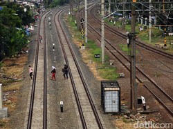 Pengerjaan DDT di Tambun Perlambat Perjalanan Kereta, PT KAI Minta Maaf