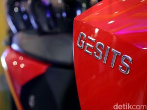 Gesits Lebih Hemat Dibanding Motor Konvensional? Ini Perbandingannya