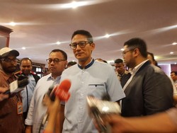 Jarang Jumpa Jelang Debat, Sandi Rutin Teleconference dengan Prabowo
