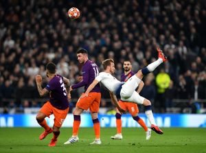Penalti Aguero Gagal, Tottenham vs Man City Tanpa Gol di Babak I