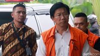 Dua Tersangka Suap Krakatau Steel Kembali Diperiksa KPK