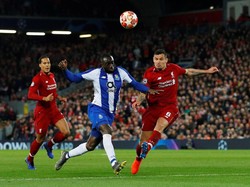 Masuk di babak kedua, Liverpool sedikit menurunkan tekanan dan tak lagi membombardir pertahanan Porto. Ini memberikan angin untuk Porto mencari gol tandang di pertandingan ini. Phil Noble/Reuters.
