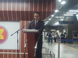 Bareng Wamenlu, Anies Resmikan Stasiun MRT ASEAN