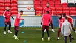 Selamat Datang di Theater of Dreams, Barcelona