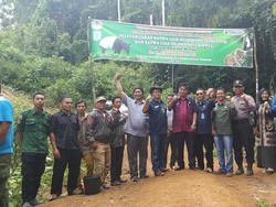 BKSDA Jambi Lepas Liarkan Tapir-Kukang Hasil Buruan Warga