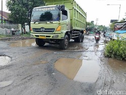 Pemkab Sidoarjo akan Perbaiki Jalan di Desa Bulang Mei 2019