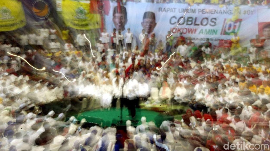 Melihat Kemeriahan Kampanye Jokowi di Probolinggo