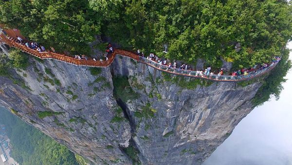 Kumpulan Foto Menyeramkan yang Diambil Pakai Drone
