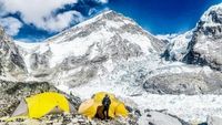 Potret Memukau Everest Jepretan Oppo F11 Pro