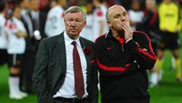 Sir alex Ferguson masih menjabat sebagai manajer MU. Itu menjadi kekalahan kedua dari Barca di final setelah sebelumnya terjadi pada 2009. (Foto: Laurence Griffiths/Getty Images)