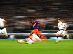 City pun masih berupaya menciptakan peluang dengan dimasukannya Kevin de Bruyne dan Leroy Sane di menit ke-89 dan menarik keluar Mahrez dan David Silva. Dan Mullan/Getty Images.