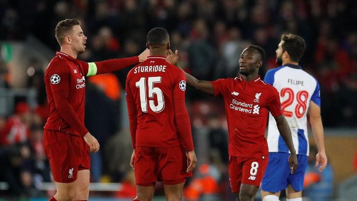 Liverpool mengalahkan Porto 2-0 di leg pertama perempatfinal Liga Champions (Phil Noble/Reuters)