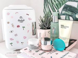 Dijual Kulkas Kecantikan Untuk Simpan Produk Kosmetik Dijual Kulkas Kecantikan Untuk Simpan Produk Kosmetik