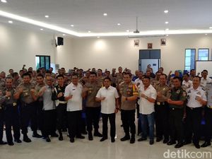 Gas Air Mata Dilarang Digunakan untuk Pengamanan Arema FC Vs Persebaya