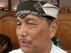Luhut Buka-bukaan soal Mister Loo Permak WC di Danau Toba