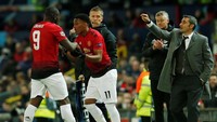 Begitu pun Romelu Lukaku, yang tak banyak membuat ancaman sampai akhirnya ditarik pada menit ke-68. REUTERS/Andrew Yates.