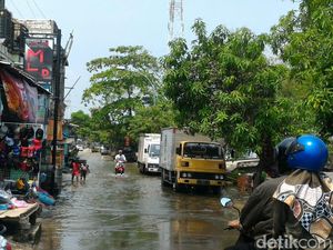 Dua Ribu Lebih Rumah di Lamongan Diterjang Banjir