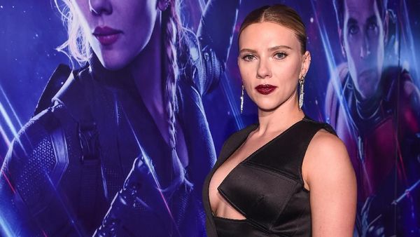 Scarlett Johansson, Conchita Caroline, Emilia Clarke hingga Jessica Iskandar