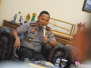 Polisi Buru 4 Buron di Kasus Pembunuhan Mayat dalam Karung Polisi Buru 4 Buron di Kasus Pembunuhan Mayat dalam Karung