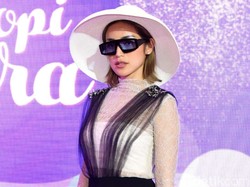 Jessica Iskandar Sejak Awal Ingin Pengobatan Sang Ayah Dilakukan di Penang