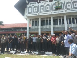 Di Depan Mahasiswa, Plt Gubernur Aceh Jelaskan Kronologi PT EMM Dapat Izin