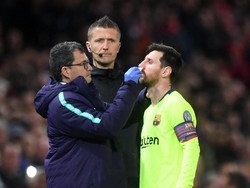 Dunia Maya Menyambut Hantaman Smalling ke Messi