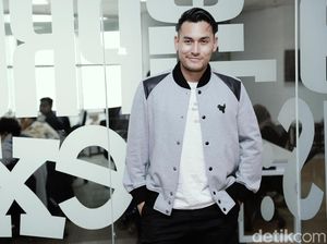 Jadi Pria yang Tak Percaya Diri, Arifin Putra Banyak Makan Jadi Pria yang Tak Percaya Diri, Arifin Putra Banyak Makan