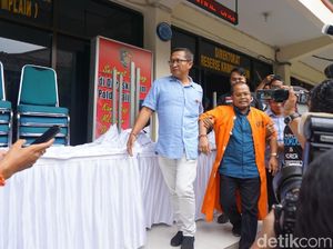 Polisi: Ketua Kadin Bali Terima Duit Rp 16 M di Kasus Penipuan Perizinan Polisi: Ketua Kadin Bali Terima Duit Rp 16 M di Kasus Penipuan Perizinan