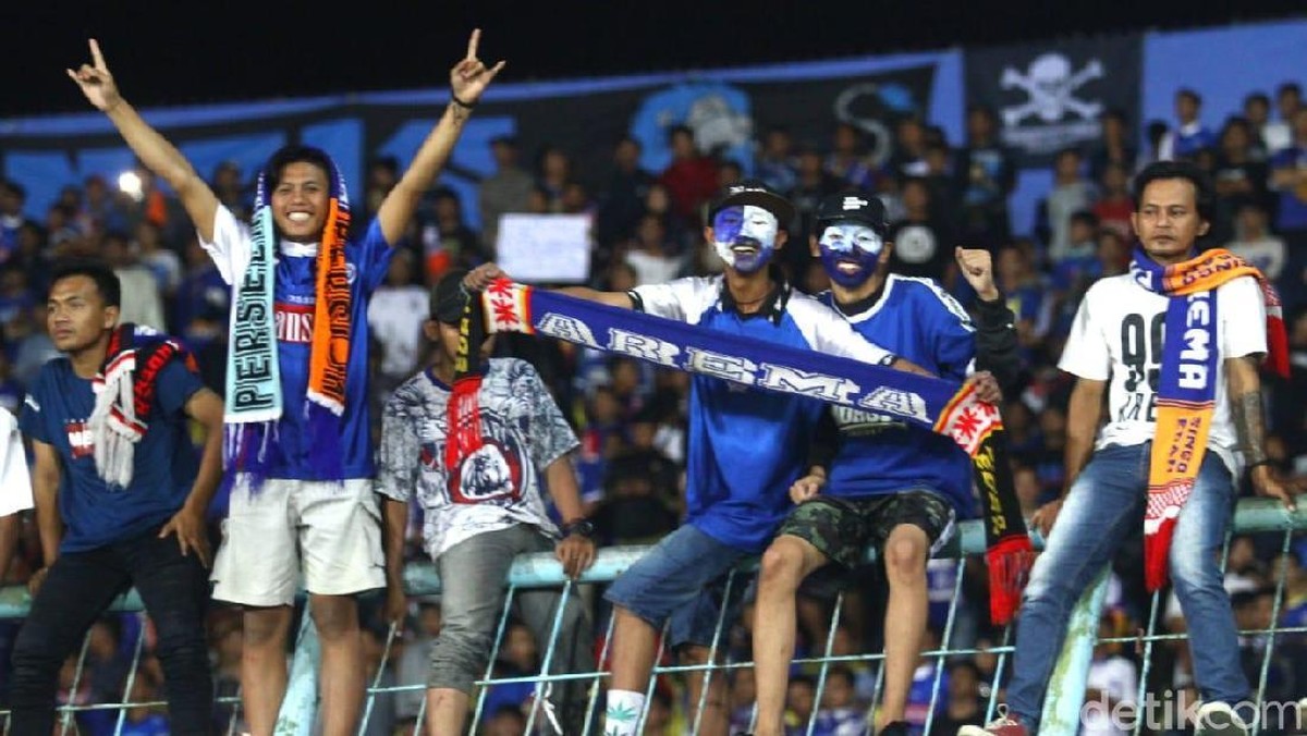 Aremania (Muhammad Aminudin/detikSport)
