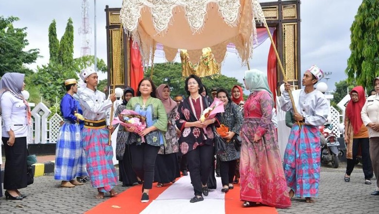 Di Bone, Istri Mendes Pdtt Kasih Tips 6 Langkah Basuh Tangan
