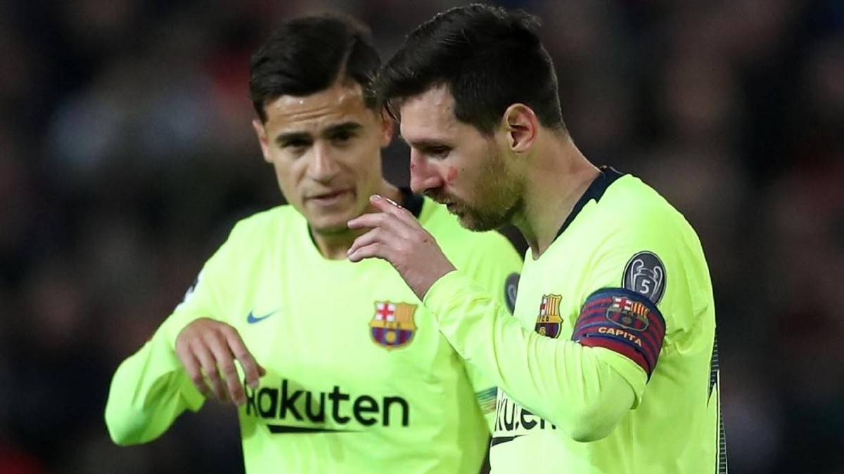 Pemain Barcelona saat menjalani pertandingan di Old Trafford. (Foto: Lee Smith/Reuters)