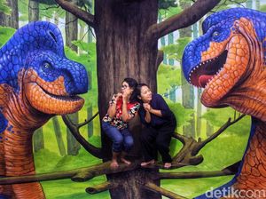 Seru Banget! Berfoto di Lukisan 3D Blok M Seru Banget! Berfoto di Lukisan 3D Blok M