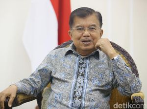 JK Pastikan Penambahan 10.000 Kuota Haji Terealisasi Tahun Ini JK Pastikan Penambahan 10.000 Kuota Haji Terealisasi Tahun Ini
